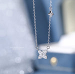 Load image into Gallery viewer, Clover Necklace
